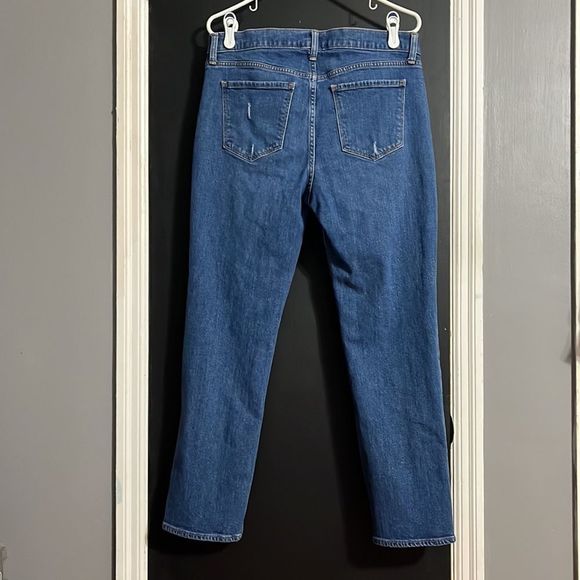 Old Navy Distressed Boyfriend Jeans Size: 10 Inseam: 28” - Picture 2 of 6